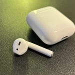 por-que-o-airpods-descarrega-mais-rapido-de-um-lado-e-como-resolver