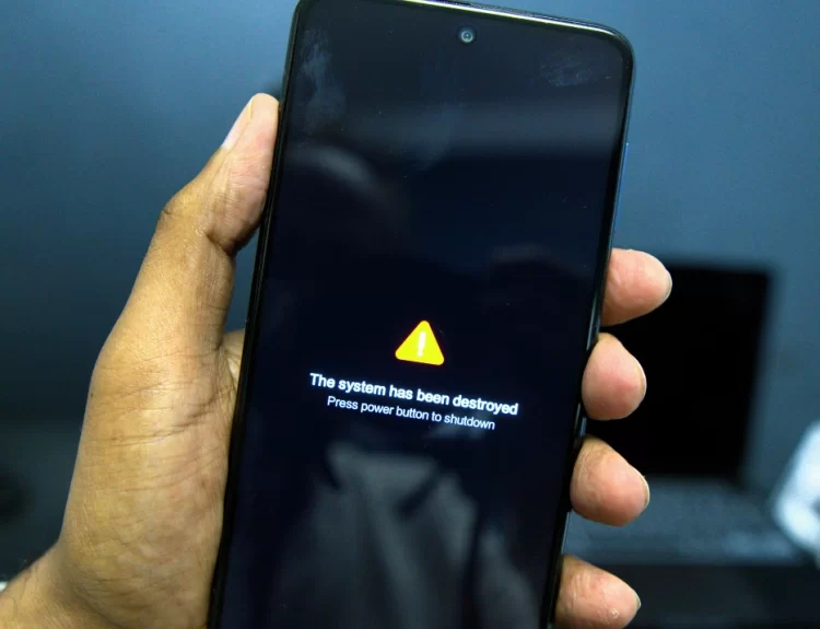 malware-escondido-em-celulares-falsificados-afeta-20-mil-brasileiros