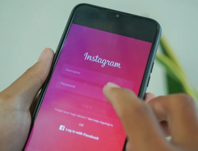 chefe-do-instagram-nao-recomenda-criar-nova-conta-ao-mudar-de-nicho